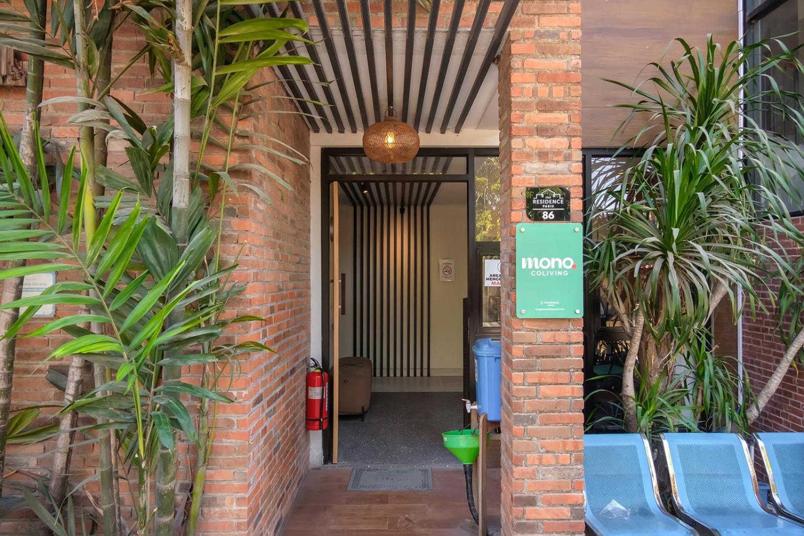 Mono Coliving Pakis, Surabaya Hotel Wonokitri Exterior photo